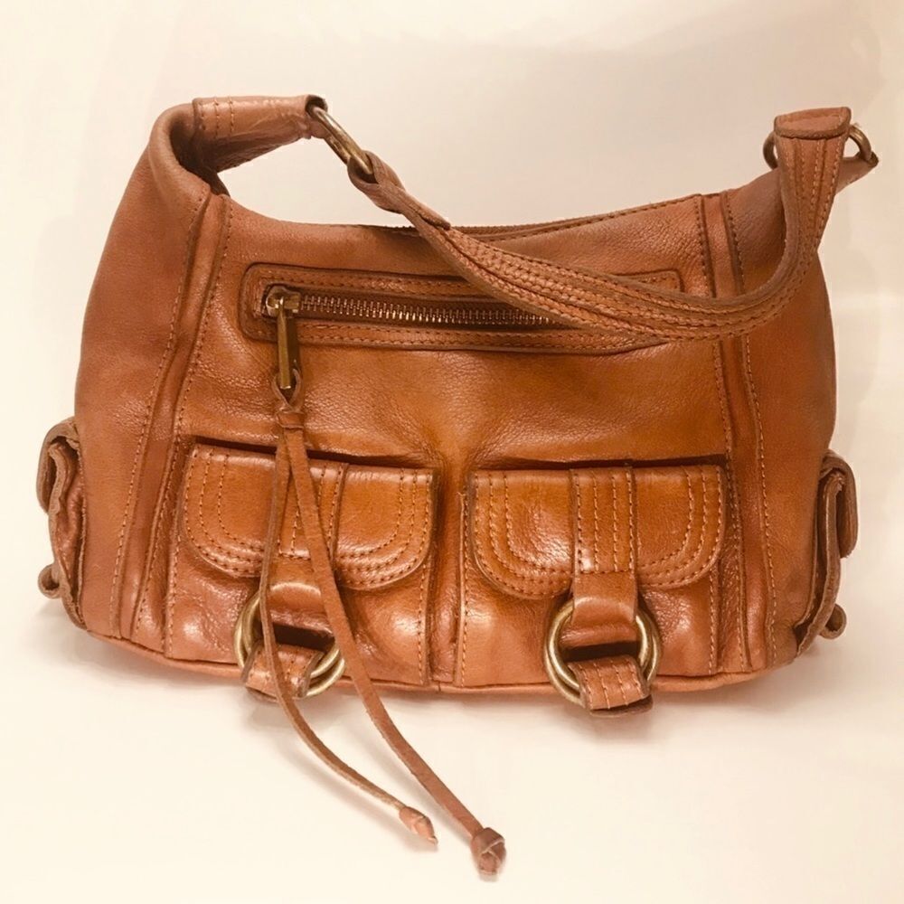 Vintage Banana Republic 100% Leather Handbag.